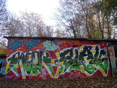 Graffiti Wall - Photo by barbara