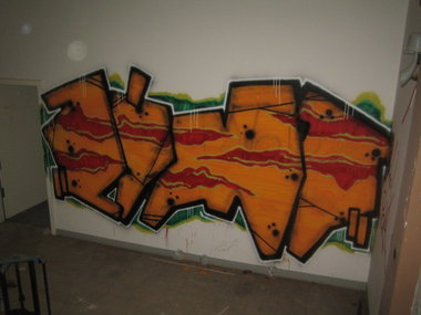 Graffiti Wall - Photo by barbara - zimt