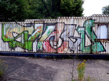 Graffiti Wall - Photo by barbara - sm, cru