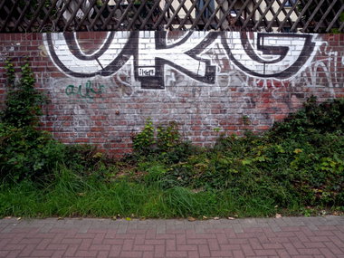 Graffiti Bombing - Photo by barbara - org, ikea