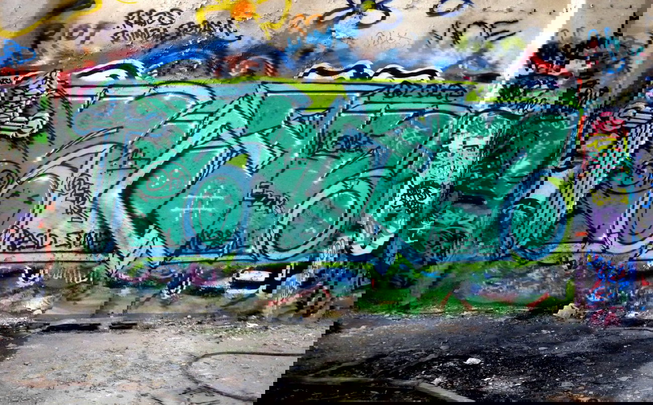 Graffiti Wall - Photo by barbara - kloak, off