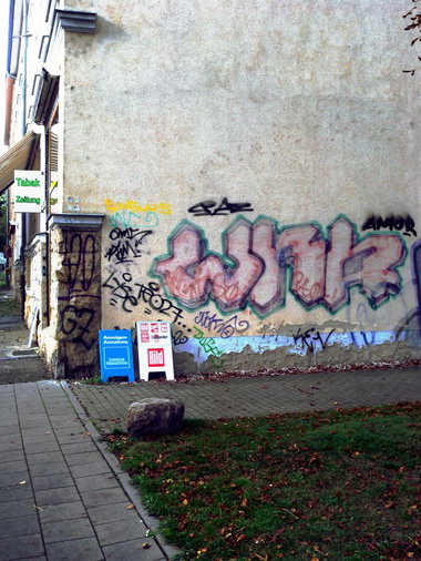 Graffiti Bombing in Tanzania - Photo by barbara - wra