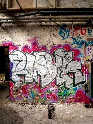 Graffiti Wall - Photo by barbara - rubik