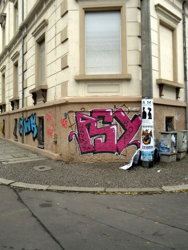 Graffiti Bombing - Photo by barbara - cwr, psy