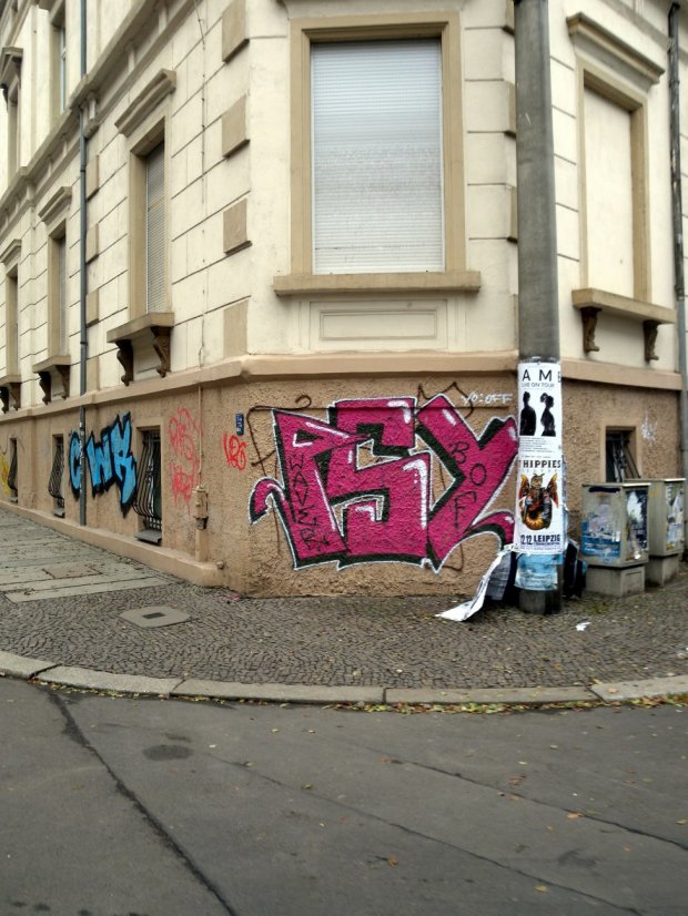 Graffiti Bombing - Photo by barbara - cwr, psy