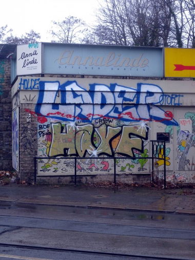 Graffiti Bombing - Photo by barbara - lader, hayf