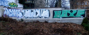 Graffiti Bombing - Photo by barbara - hcr, adhs, kloak
