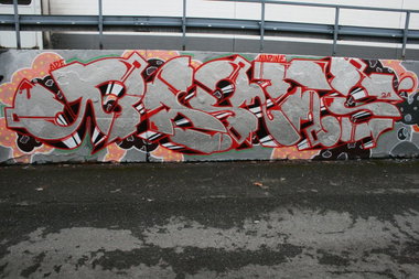 Graffiti Wall - Photo by bares79 - bares (2014)