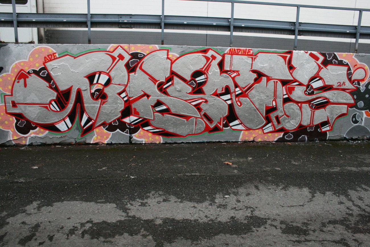 Graffiti Wall - Photo by bares79 - bares (2014)