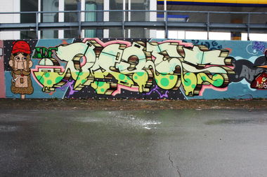 Graffiti Wall - Photo by bares79 - bares (2014)