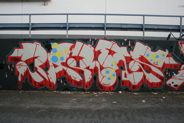 Graffiti Wall - Photo by bares79 - adf// (2014)