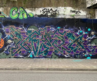 Graffiti Wall - Photo by bares79 - typ, regscrew, mdtk (2021)