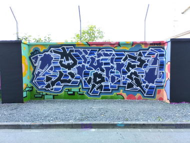 Graffiti Wall in Dortmund - Photo by bares79 - typ, regs, mdtk (2023)