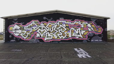 Graffiti Wall - Photo by bares79 - typ, regscrew, mdtk (2021)
