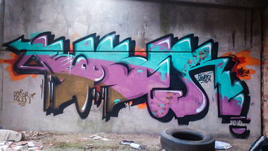 Graffiti Wall - Photo by baserap