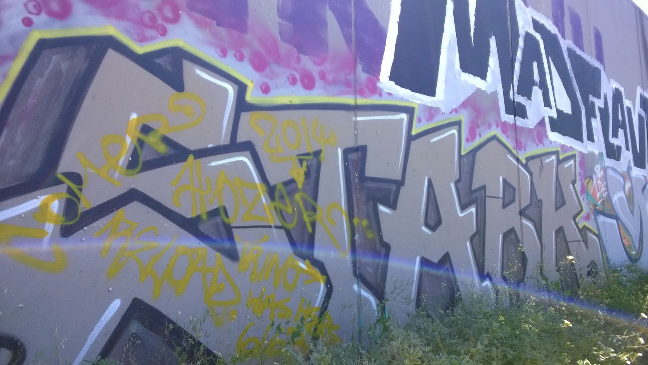 Graffiti Wall - Photo by beatz1