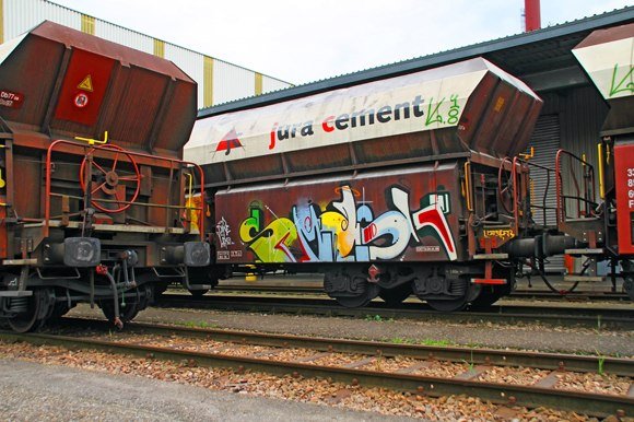 Graffiti Train - Photo by beatz1