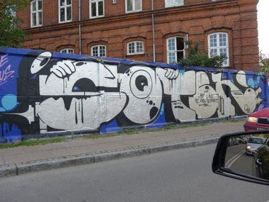 Graffiti Wall - Photo by beatz1