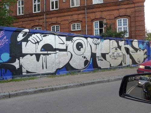 Graffiti Wall - Photo by beatz1