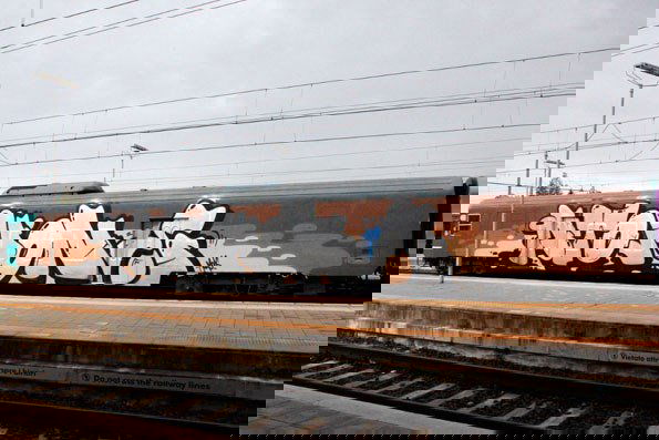 Graffiti Train - Photo by beatz1