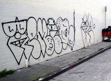 Graffiti Bombing - Photo by beatz1