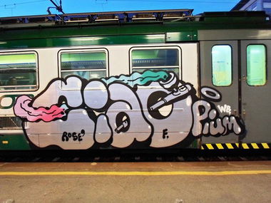 Graffiti Train - Photo by beatz1