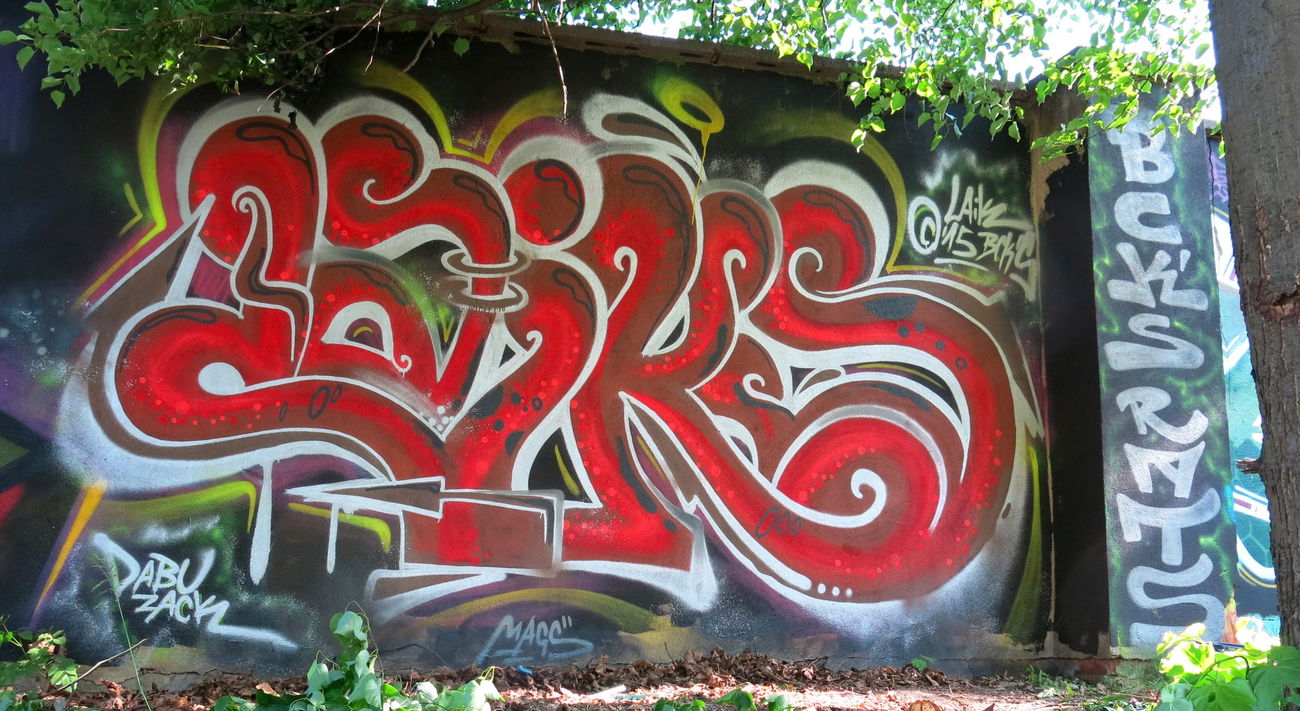 Graffiti Wall in Wroclaw - Photo by beerkid (2015)