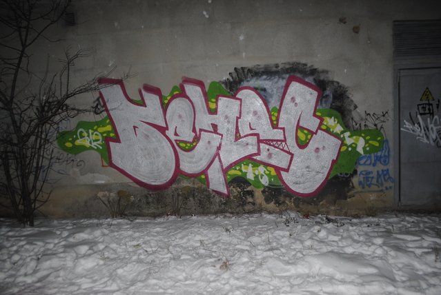 Graffiti Wall - Photo by benos - Benos (2012)