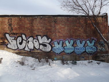 Graffiti Bombing - Photo by benos - Benos, Homs (2013)