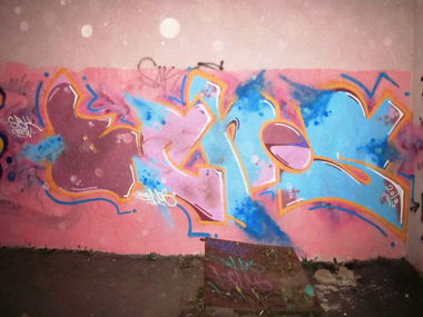 Graffiti Wall - Photo by benos - Benos (2013)