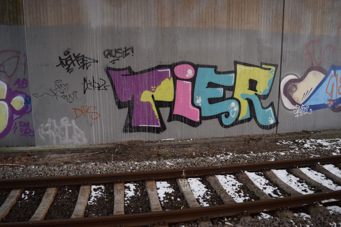 Graffiti Wall - Photo by bergischbunt - tier, solingen (2013)