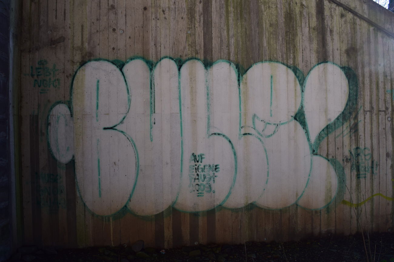 Graffiti Wall - Photo by bergischbunt - bulle, vrs, wuppertal