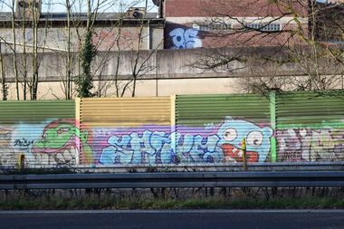 Graffiti Wall - Photo by bergischbunt - pisr, spike, solingen (2005)