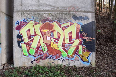 Graffiti Wall in Solingen - Photo by bergischbunt - siras, solingen (2008)