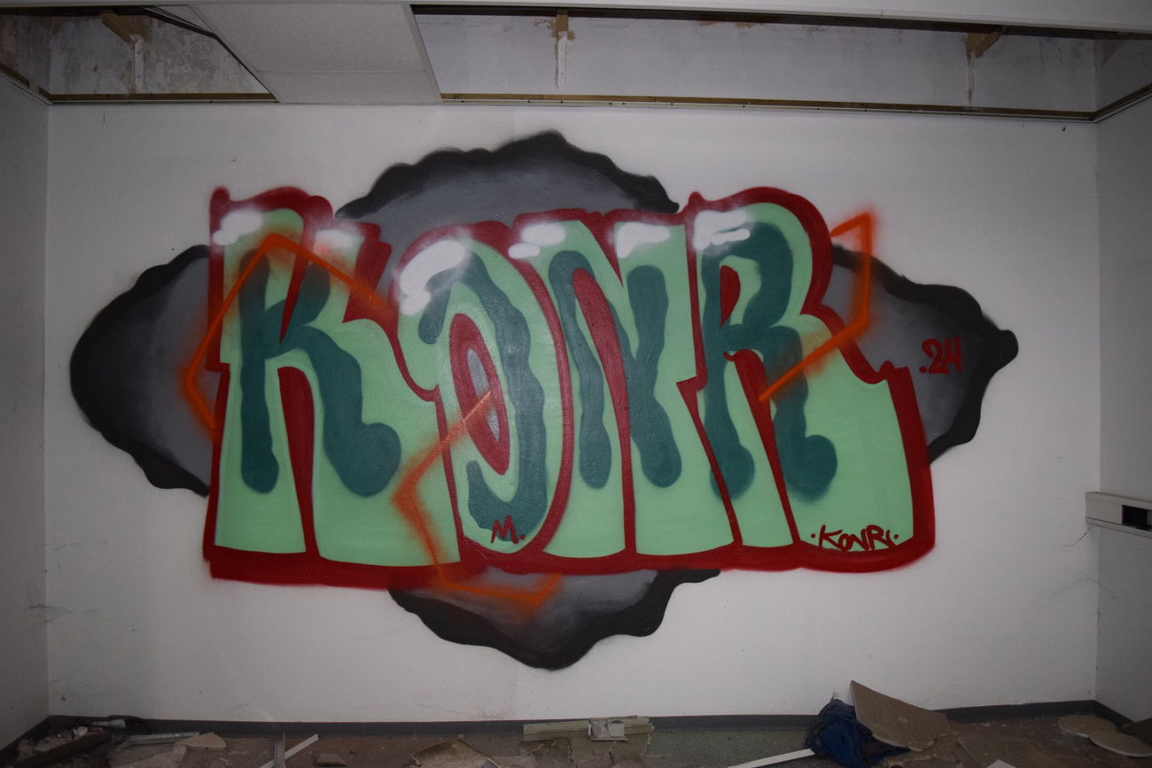 Graffiti Wall - Photo by bergischbunt - konr