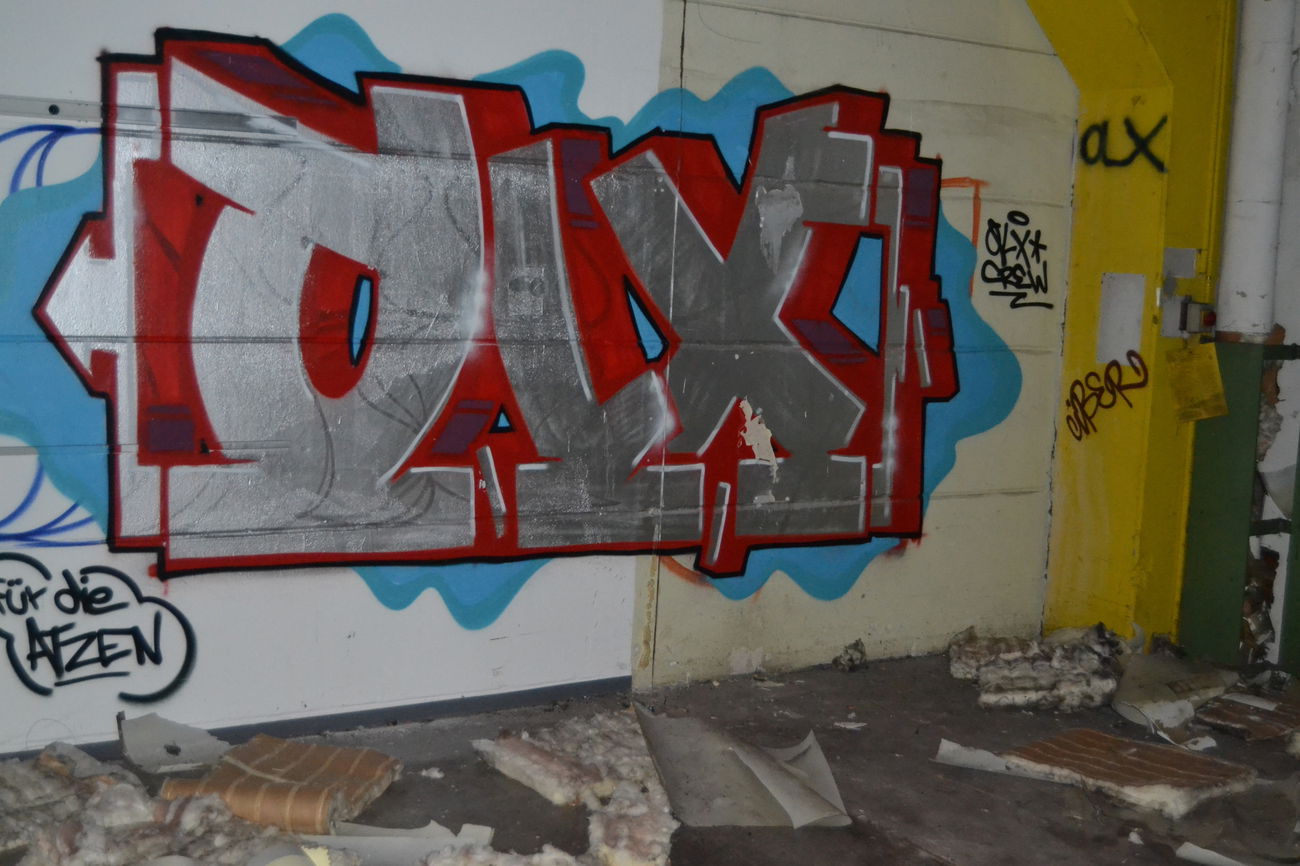 Graffiti Wall - Photo by bergischbunt - olbo, solingen