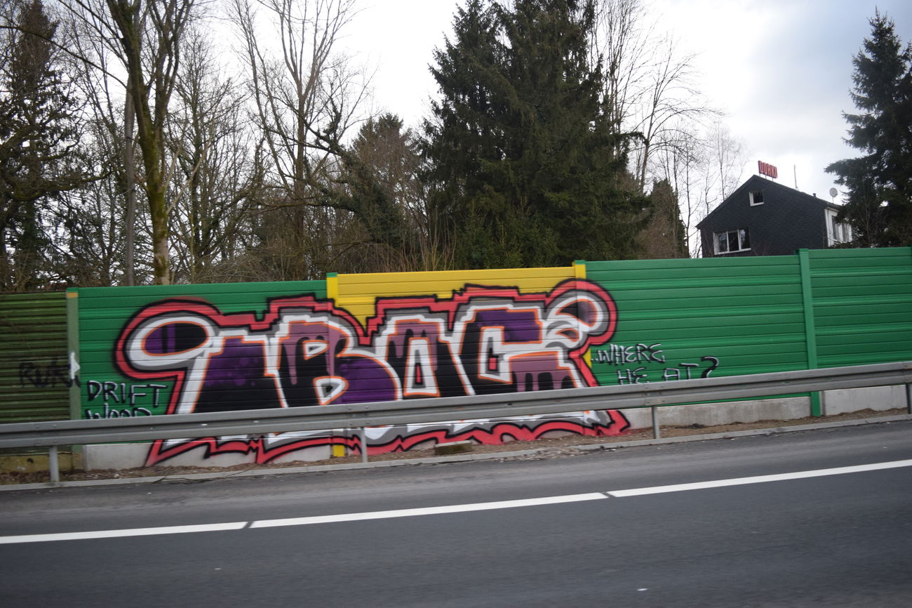 Graffiti Wall - Photo by bergischbunt - iboc, wuppertal