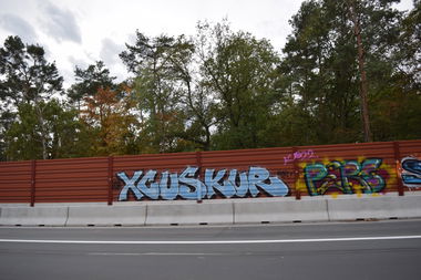 Graffiti Wall - Photo by bergischbunt - xcus, skur, hilden