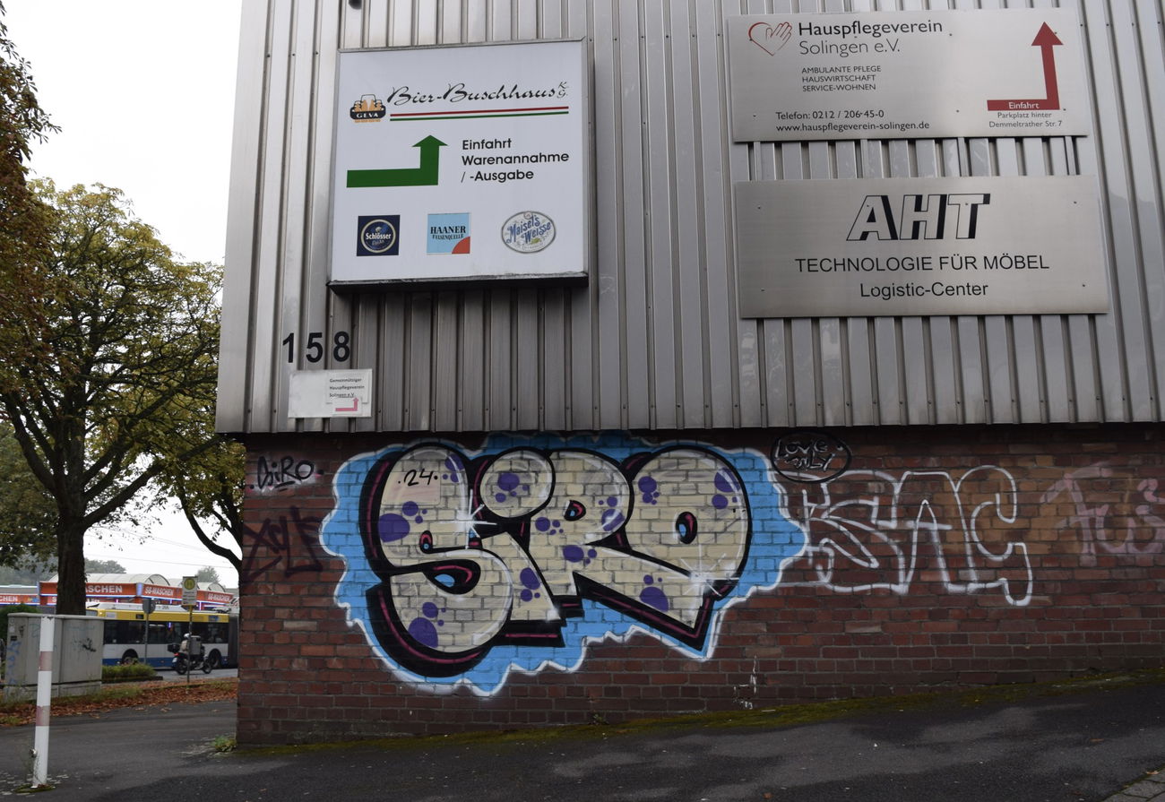 Graffiti Wall - Photo by bergischbunt - siro, solingen