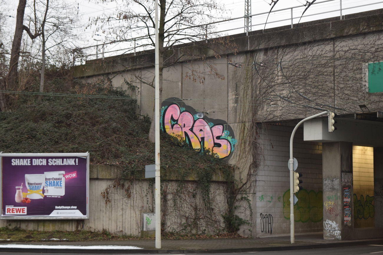 Graffiti Wall - Photo by bergischbunt - cras, solingen (2016)