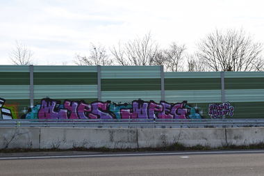 Graffiti Wall - Photo by bergischbunt - lyps, jpeg, lyps