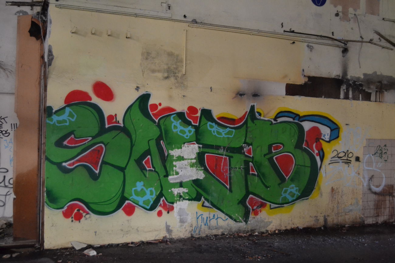 Graffiti Wall - Photo by bergischbunt - olbo, solingen