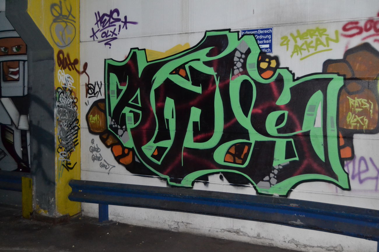 Graffiti Wall - Photo by bergischbunt - olbo, solingen