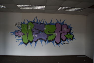 Graffiti Wall - Photo by bergischbunt - mesh
