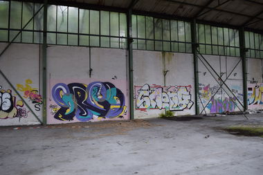 Graffiti Wall - Photo by bergischbunt - srcb, smong, imb
