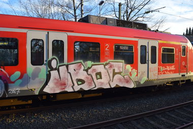 Graffiti Train - Photo by bergischbunt - iboc, solingen (2017)
