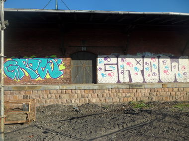 Graffiti Wall - Photo by bergpunk - grow (2015)