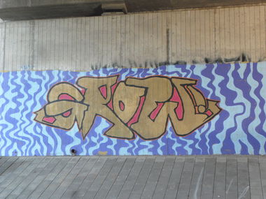 Graffiti Wall - Photo by bergpunk - grow (2014)