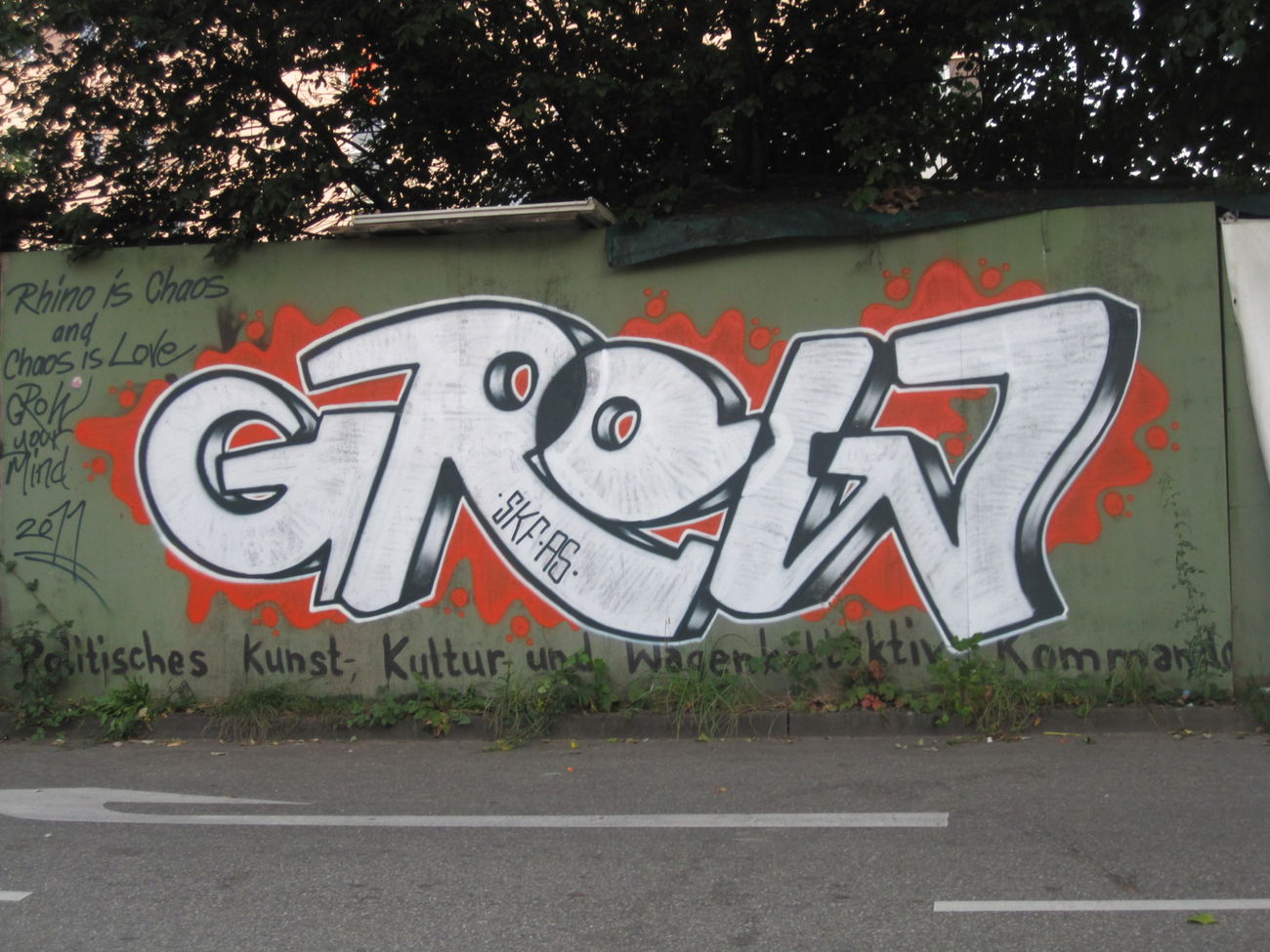 Graffiti Wall - Photo by bergpunk