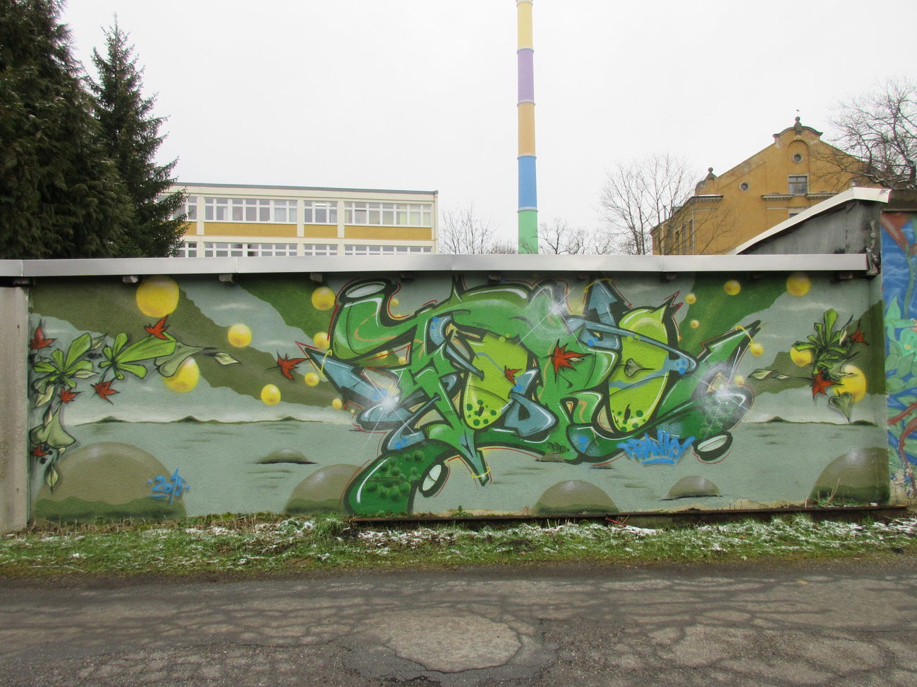 Graffiti Wall - Photo by bergpunk - toro (2016)
